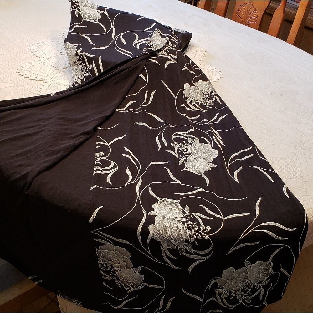Stunning 2 Pc. Floor Length Floral Skirt and Top - Ladies Sz M - Picture 5 of 8